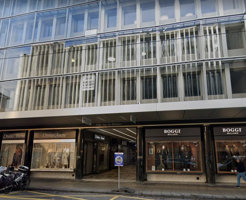 Dr. Lucas Plastic Surgery Geneva