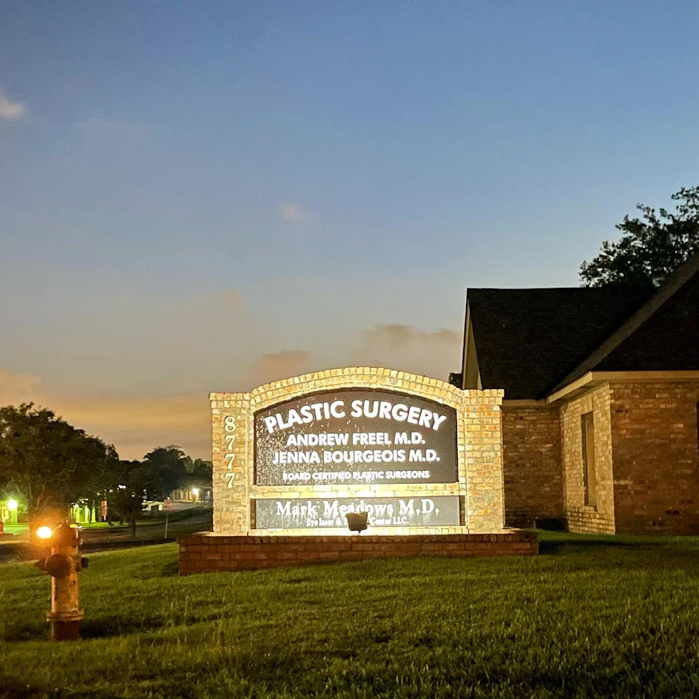 Bourgeois Plastic Surgery LA