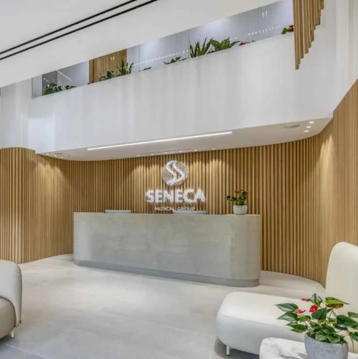 Seneca Hair Clinic Athens