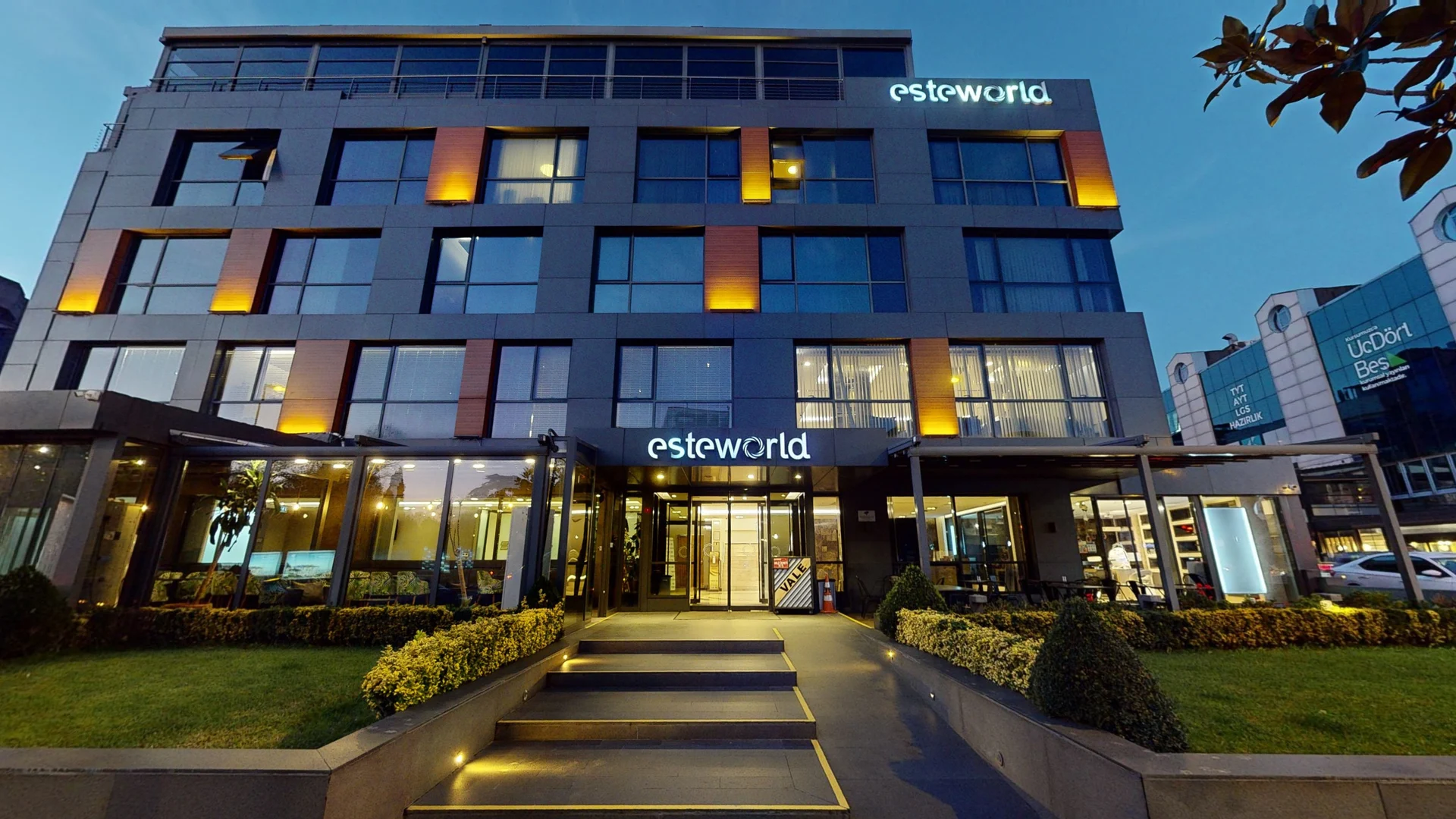 Esteworld Plastic Surgery Clinic